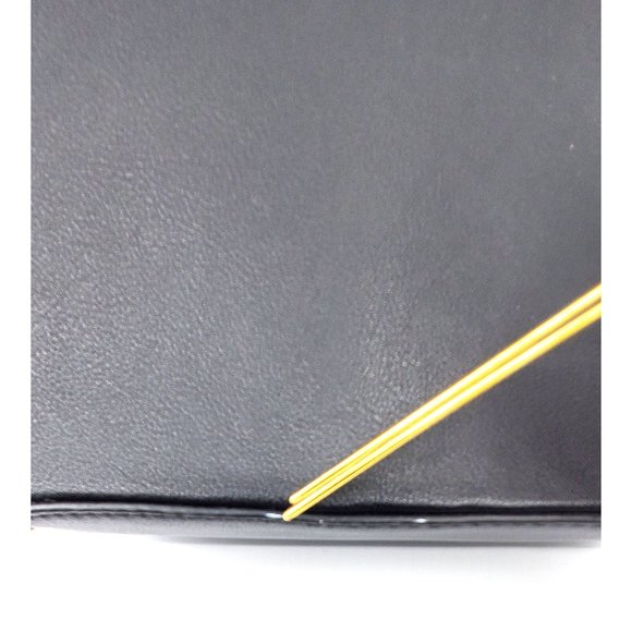 NWD Guess Noelle Black Small Logo Elite Tote $88.00 - Picture 7 of 8